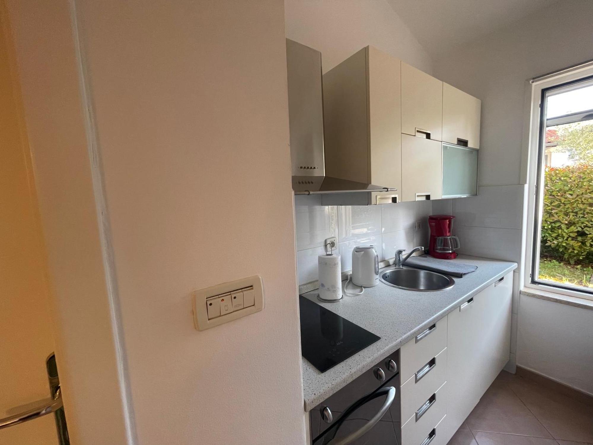 Apartment Bloom Near The Porec